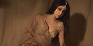 mouni-roy-1-1743081154-e1743137682338-660x330 (3)