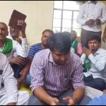 भारतीय किसान यूनियन स्वराज द्वारा तहसील पर हो रहे भ्रष्टाचार में लिफ्ट लेखपाल कानून नायब तहसीलदार व तहसीलदार व एसडीएम महोदय के खिलाफ किया विरोध प्रदर्शन