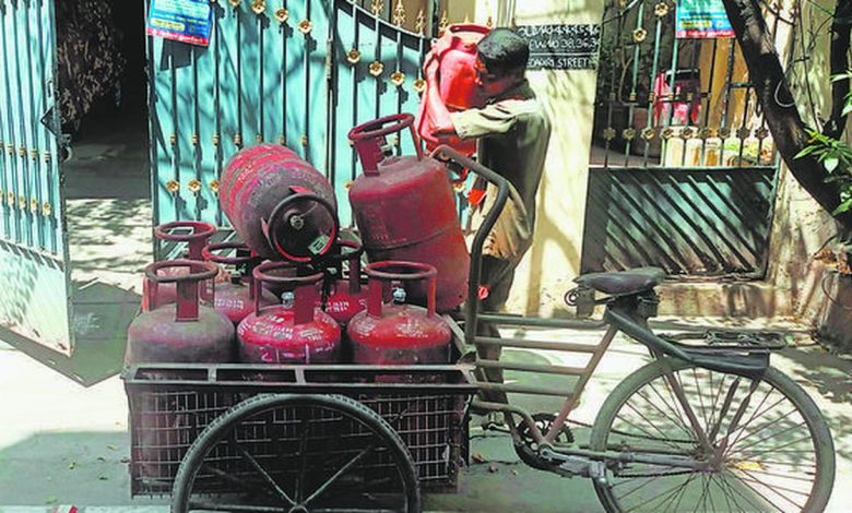 A reality check on govt.’s claim of 45 days of LPG ‘rolling stock’